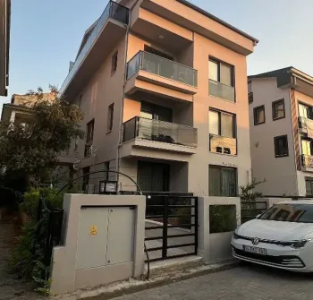 Bargain Tuzla apartment in central Fethiye for sale